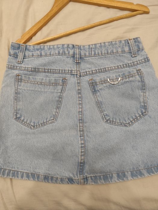 Saía jeans bordada