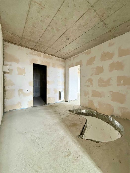 178,9 м² у Трускавці за 590 $/м² — квартира-пентхаус з можливістю поділу