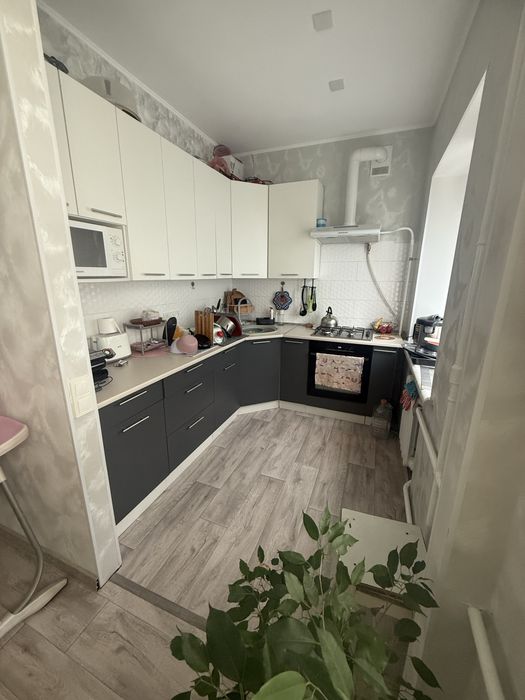 Продам 3 кімнатну квартиру