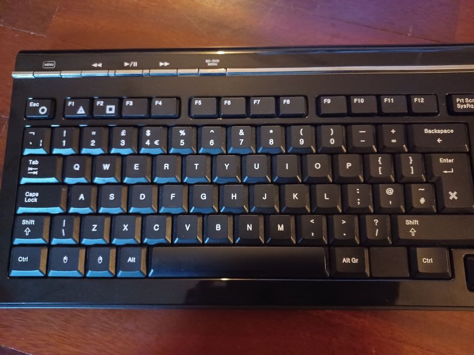 Teclado Logitech Bluetooth Y-X577