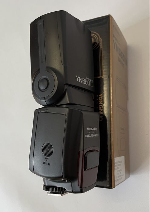 Lampa Yongnuo YN 560 III