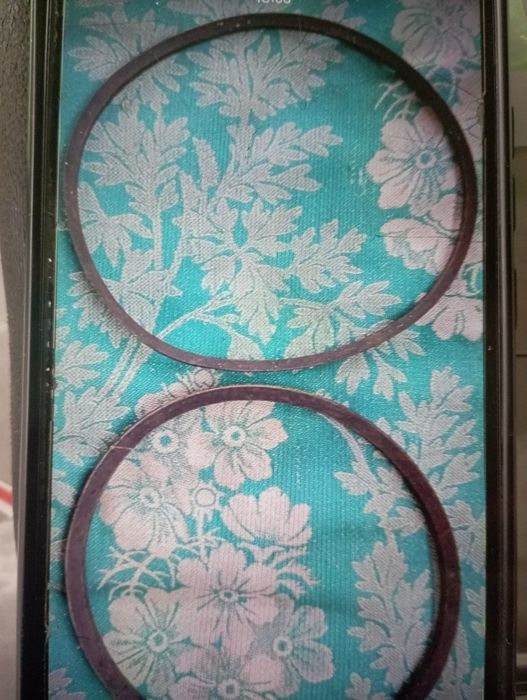 Продам камінь і паси нові