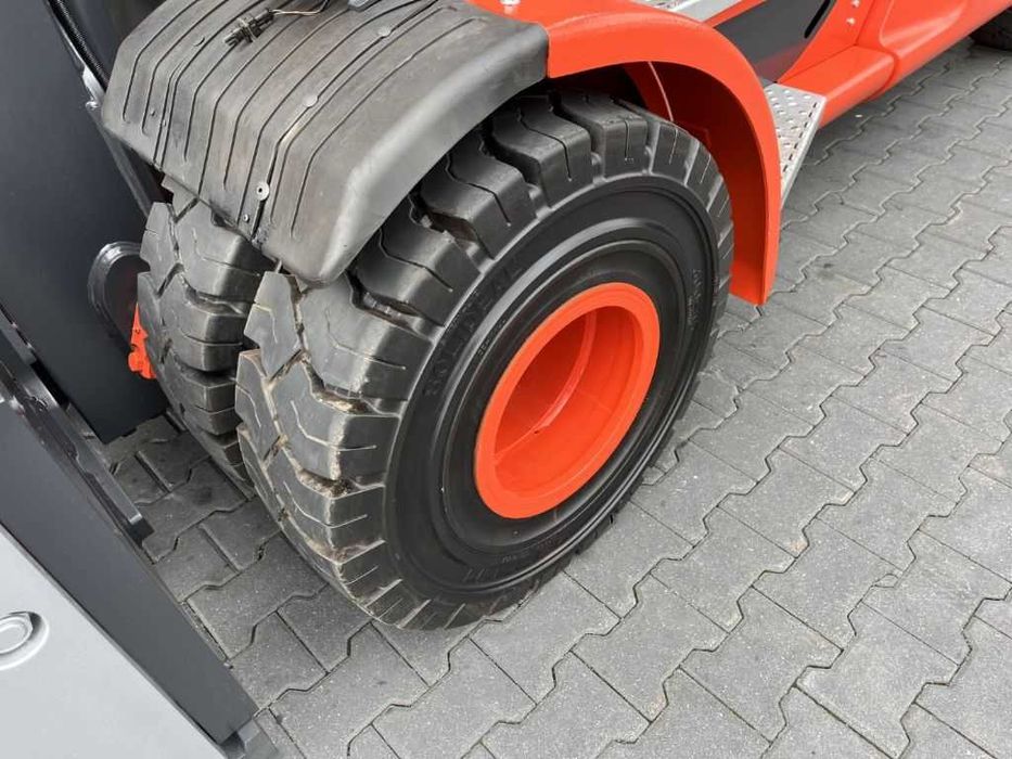 ДИЗЕЛЬНИЙ НАВАНТАЖУВАЧ  Linde H80D-03/1100, 10 тонн