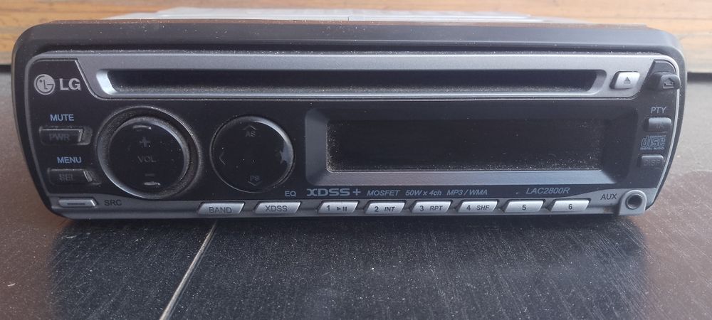 Radio samochodowe LG  LAC2800R tanio okazja