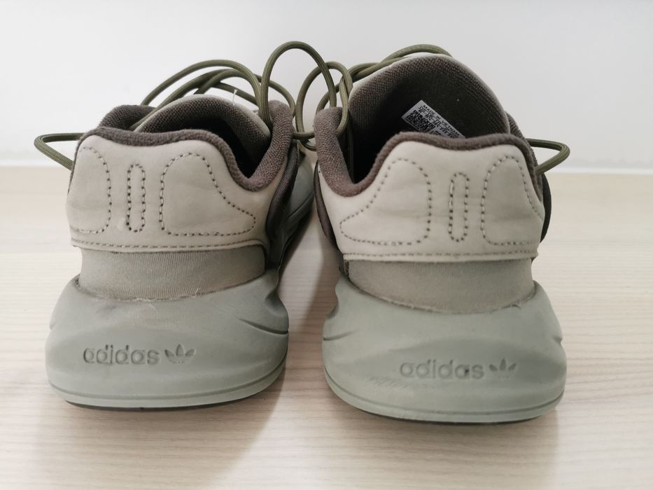 Buty Adidas Ozelia 38