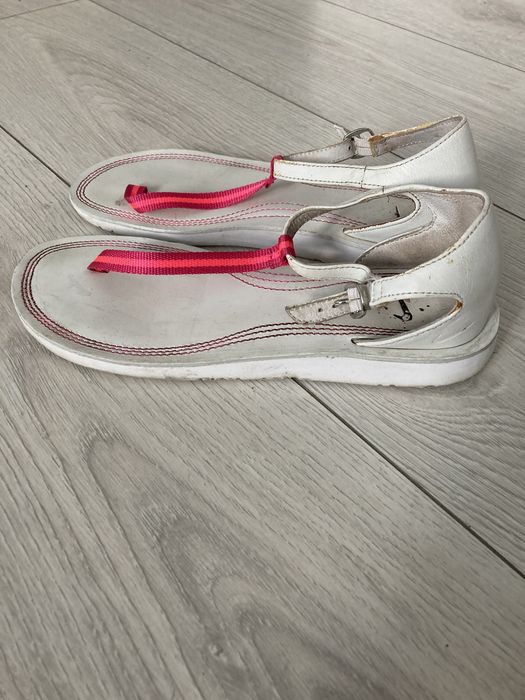 Sandały Nike roz. 36,5