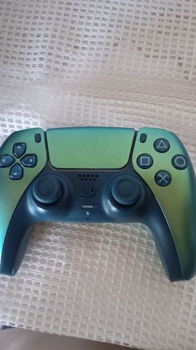 Ps5 com 2 controles e garantia de 4