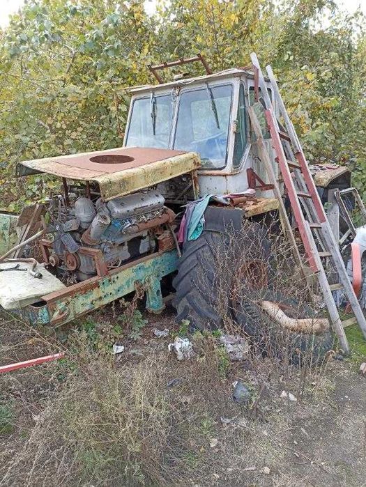 Трактор Т-150К-09 2 штуки