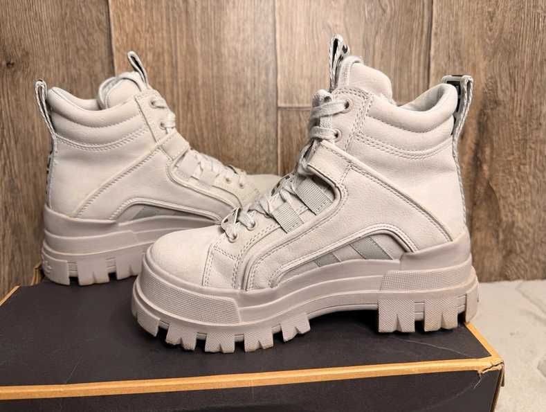 Botki damskie traperki Buffalo Aspha Nc Mid 36