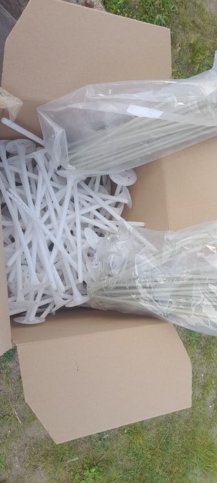 Sprzedam kołki do styropianu 30cm