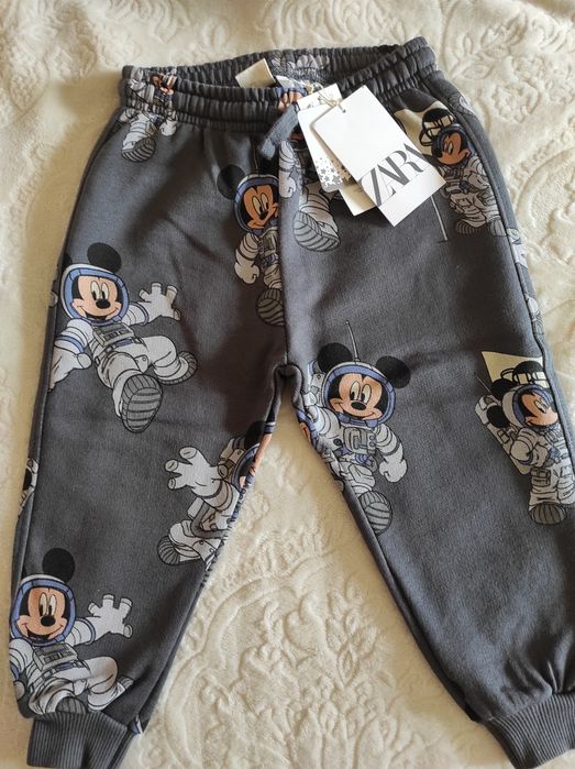 Костюм Zara Міккі Маус 104-110