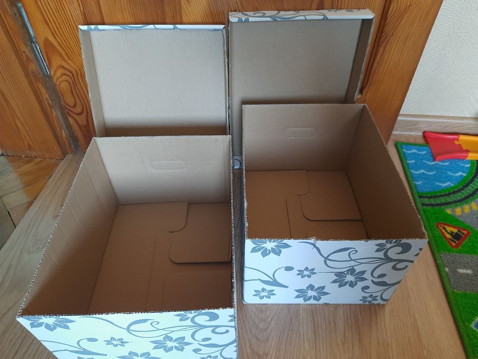 Karton pudełka pojemniki