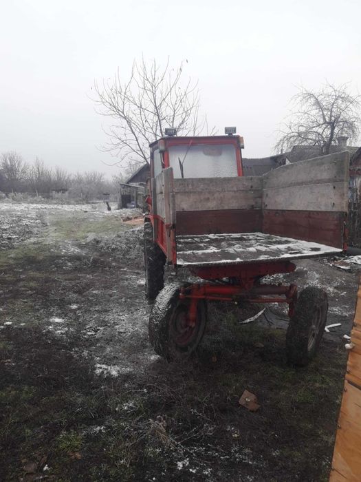 Продам трактор т-16
