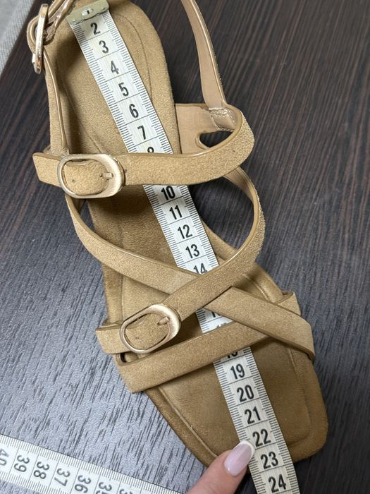 Босоніжки Stradivarius замша