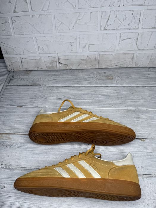 Крутые кроссовки adidas spezial оригинал