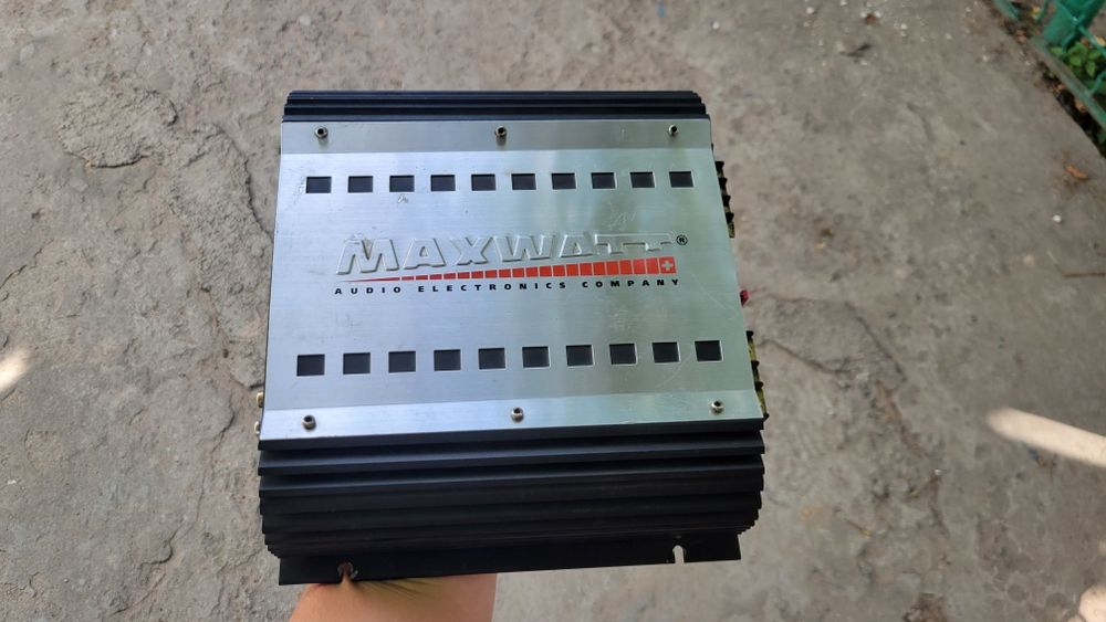 Продам усилитель Maxwatt ma-2.5