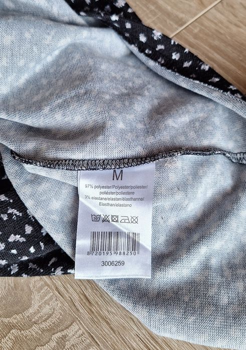 Sweter, tunika czarna w białe plamki