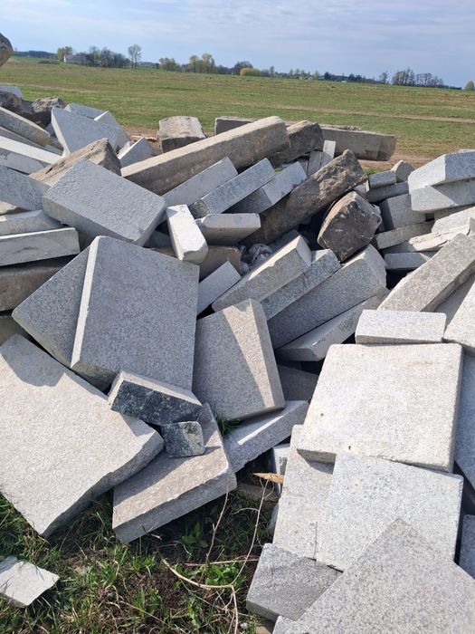 Granit odpadowy.