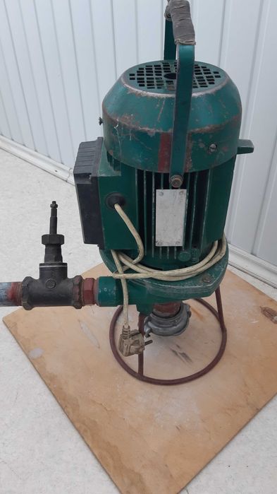 Электронасос бытовой (для полива)