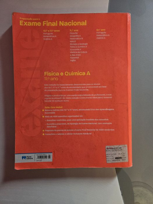 Livro de Preparação para Exame - Física e Química A - 2021