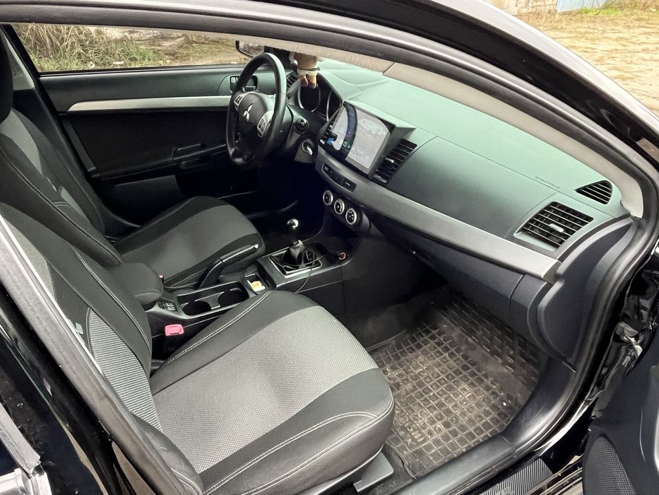 Продам Mitsubishi Lancer X 2.0 (Митсубиси Лансер 10 2.0)