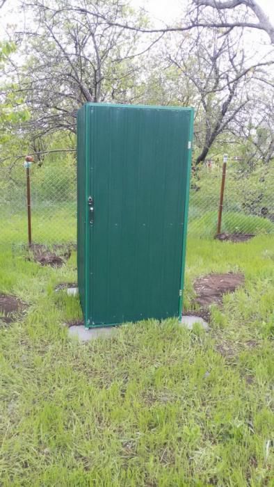 Уличный душ или туалет