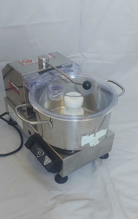 Настільний кутер SIRMAN C-4 VV куттер подрібнювачь