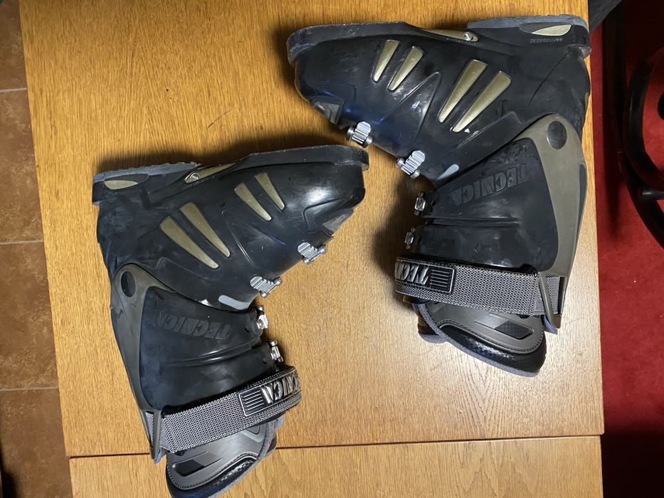 Buty narciarskie Technika roz.287mm