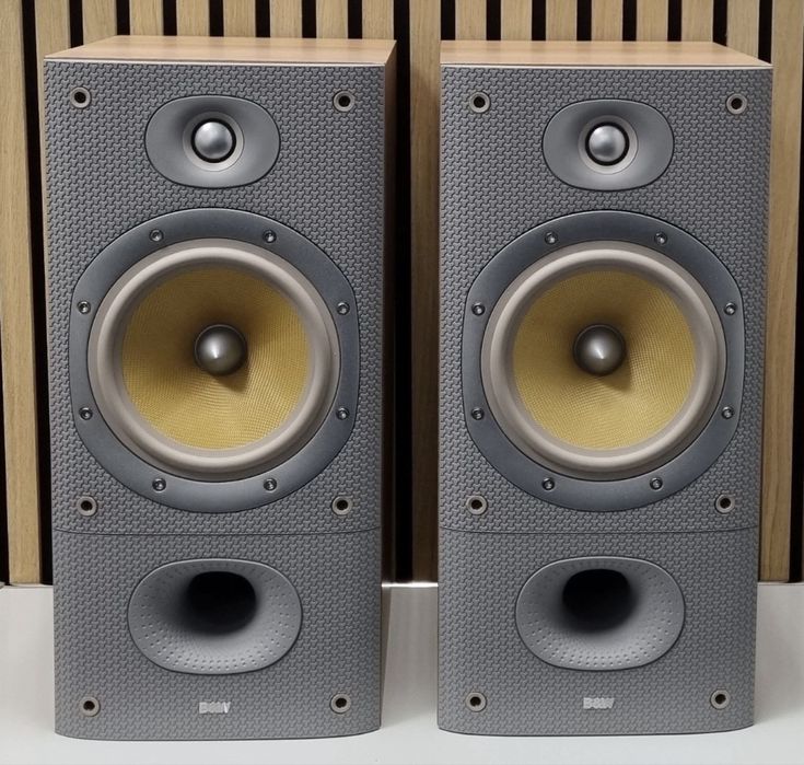 B&W (Bowers wilkins) 602 s3