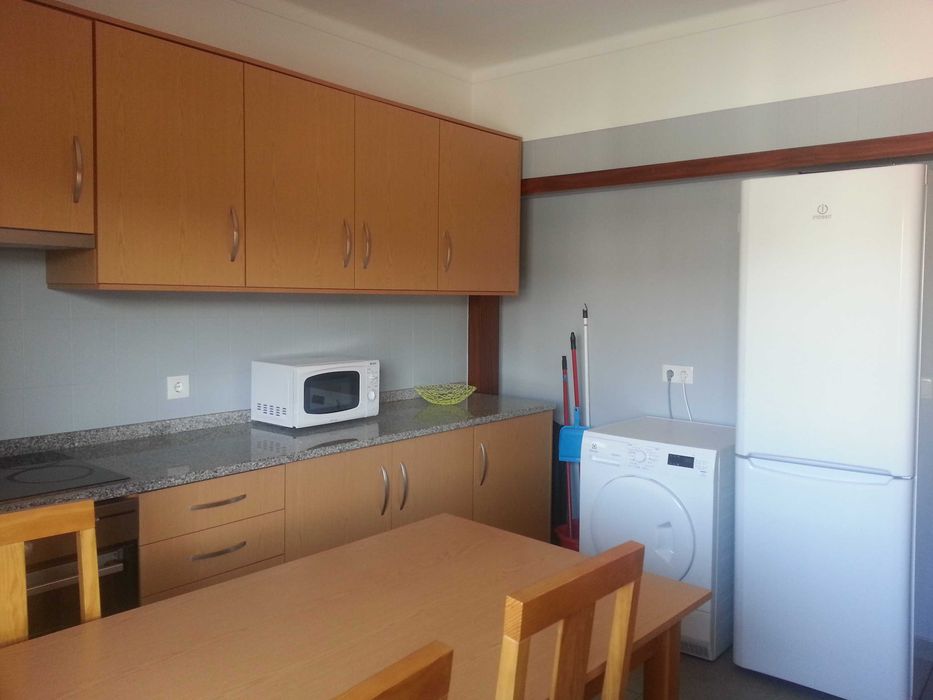 Quarto para estudantes com varanda - Solum, próximo do Alma Shopping, ESEC