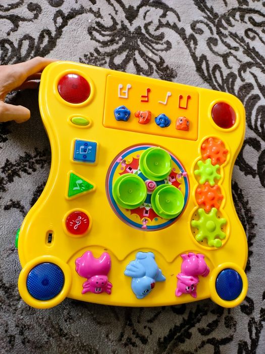 Blat interaktywny dla dziecka nuzyka