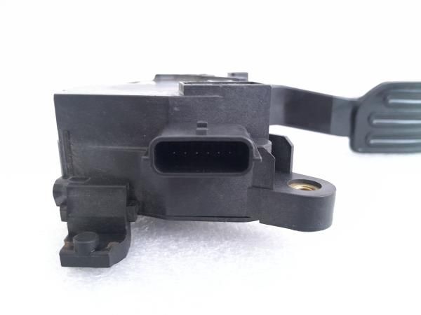 Pedal do acelerador NISSAN Juke (F15)