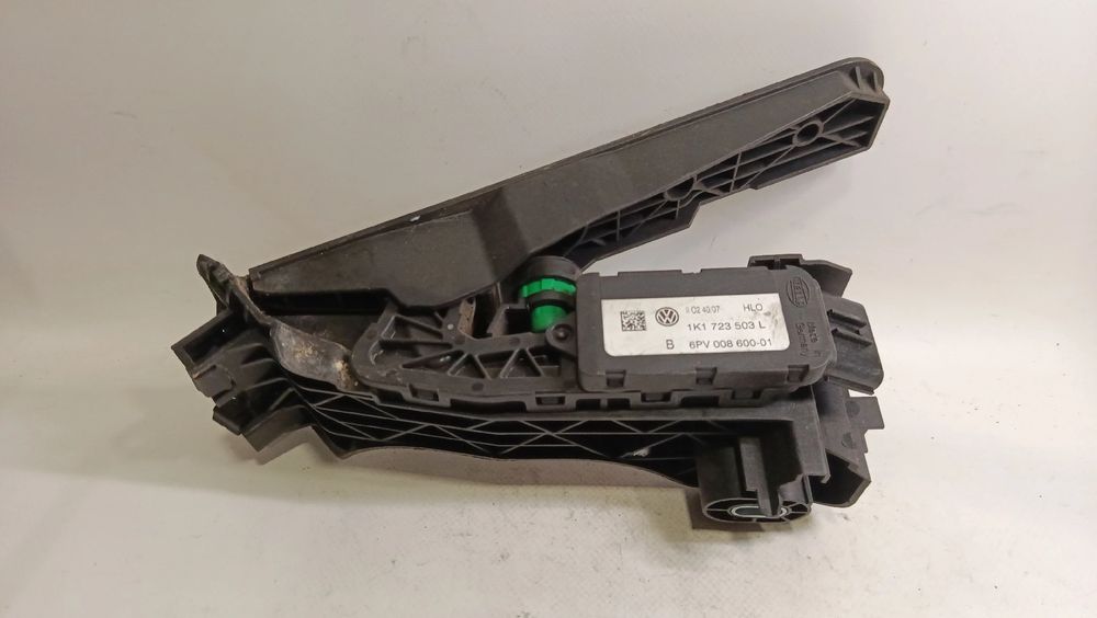 Pedal do acelerador VOLKSWAGEN Passat Variant (3C5)