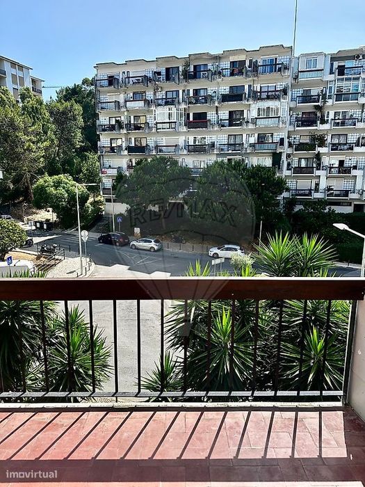 Apartamento T0 para arrendamento