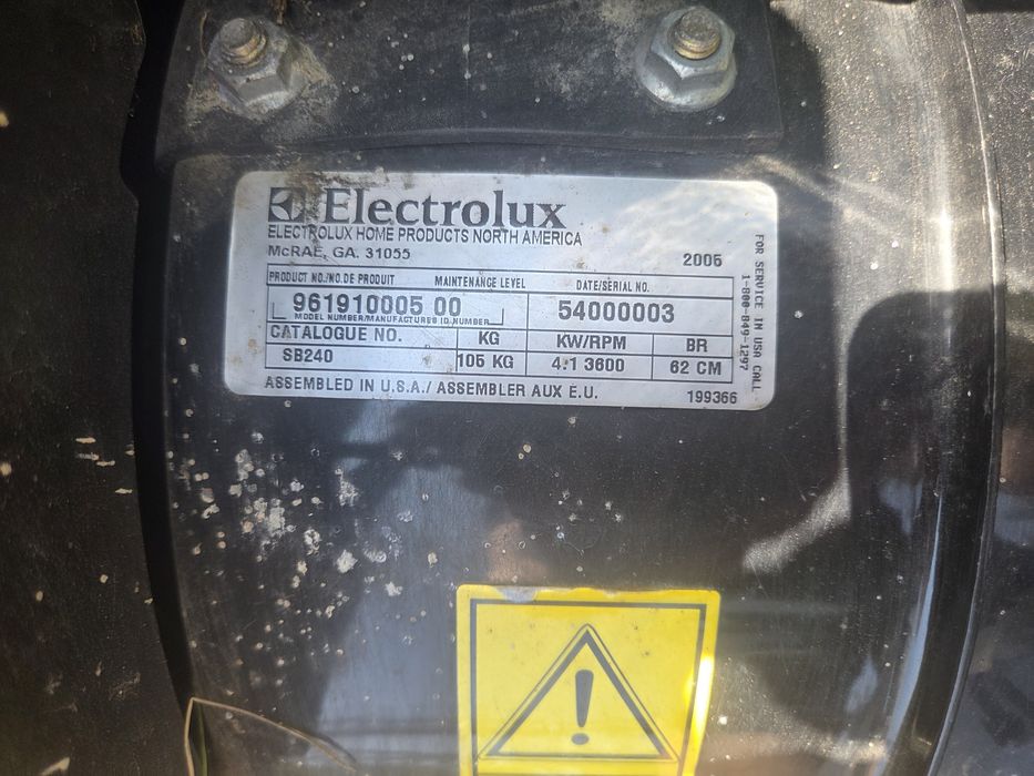 Odśnieżarka Electrolux SB240