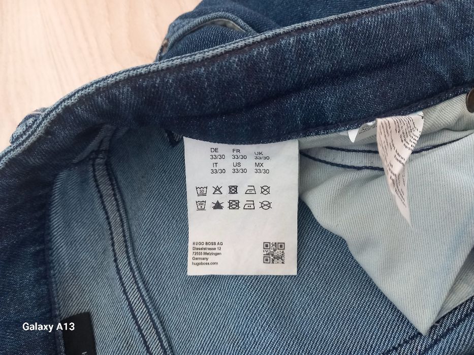 Hugo Boss spodnie męskie 33/30