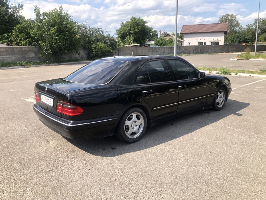 Продаж Mercedes W210 E280