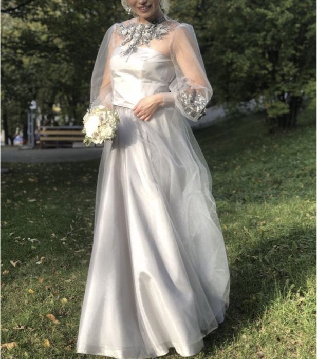 Сукня з пишними прозорими рукавами спідницею вишивка M-L