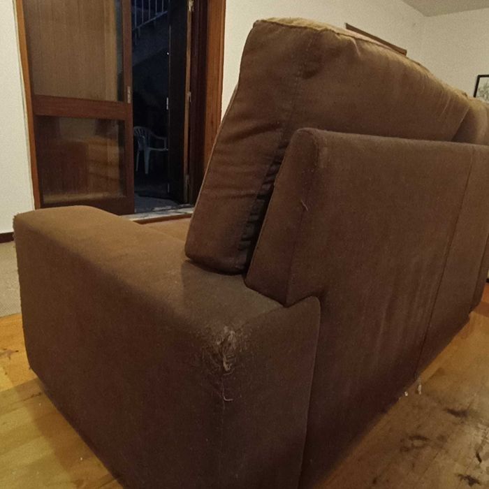 Sofá 2 Lugares Ultra Confortável (Para Recuperar) – Aldoar, Porto