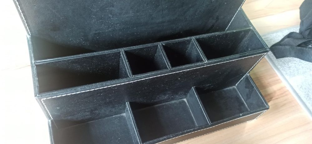 Czarny organizer IKEA RISSLA