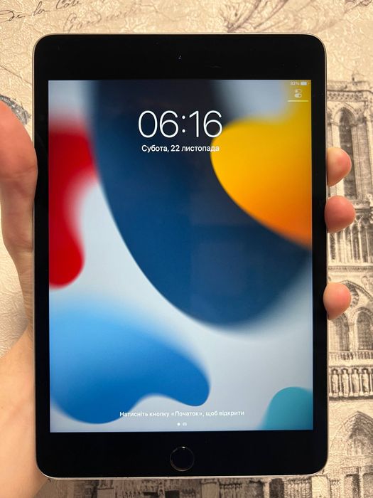 iPad mini 4 32gb 100% АКБ