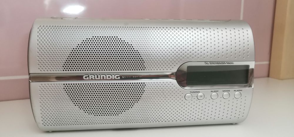 Radio budzik zegarek Grundig kabel bateria