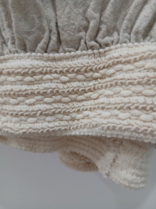 Calças e camisa/casaco beje em linho