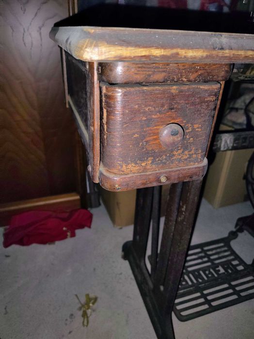 máquina costura Singer, modelo 15 C