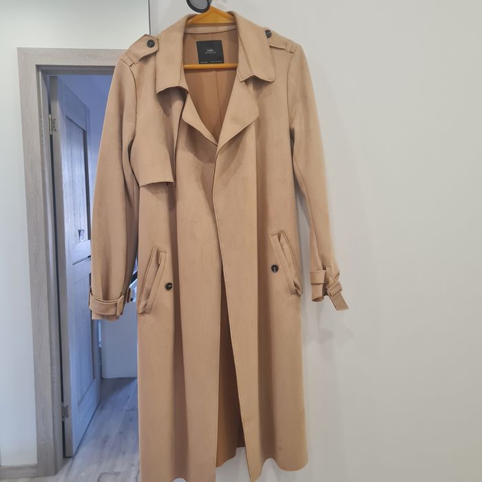 Жіночий тренч ZARA
