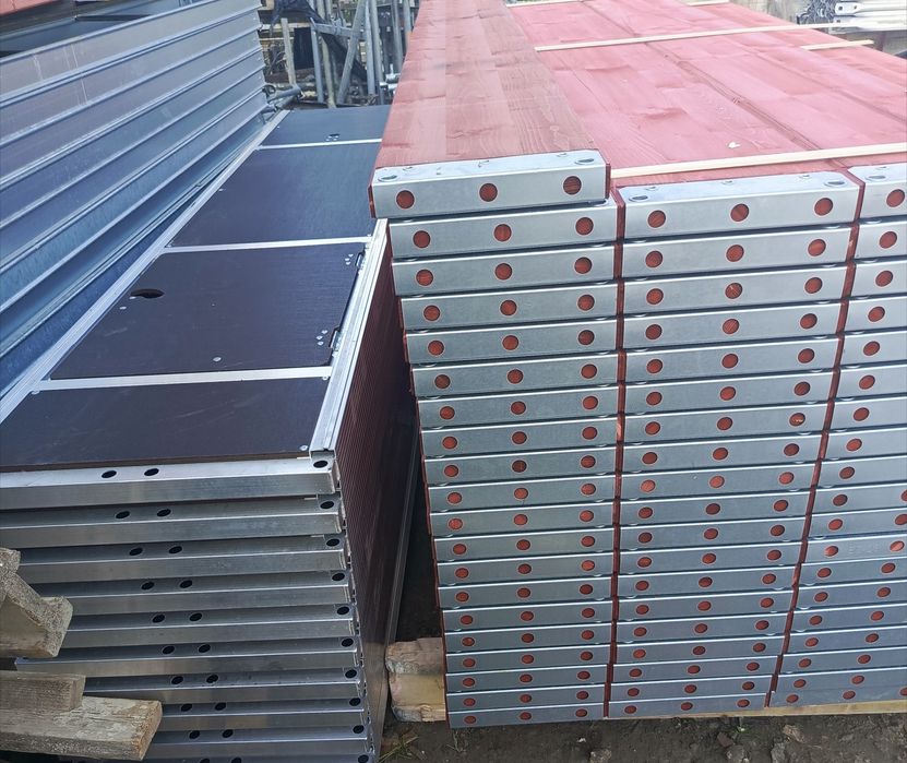 Rusztowanie elewacyjne  poznanskie  idealne na ściany szcz