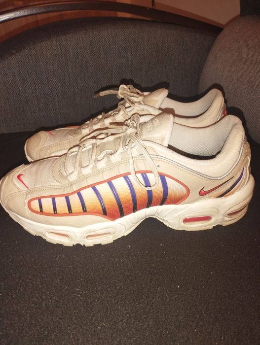 Nike Air Max Tailwind IV roz.45