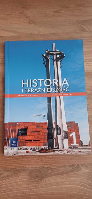 Historia i teraźniejszość