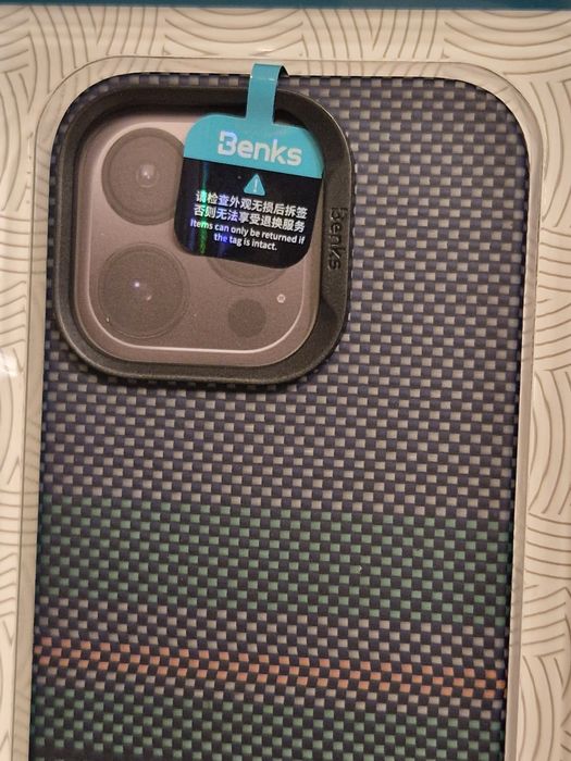 Benks Etui Magnetic Armor Air Aurora Kevlar 600D do Iphone 16 Pro