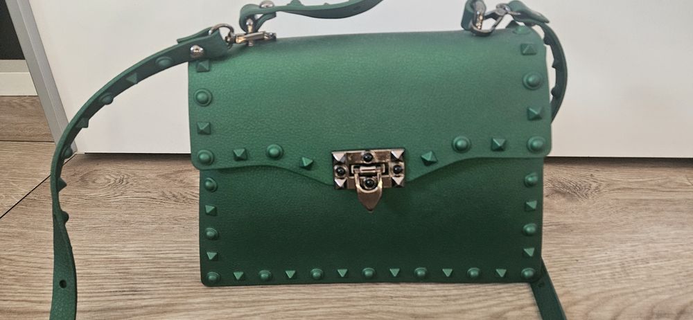 Jesienna zielona torebka napy